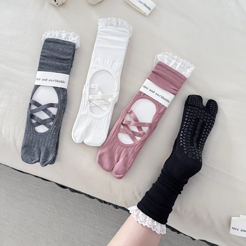 Meias de Yoga com Detalhe em R - Embellish Knit avaliação e preço